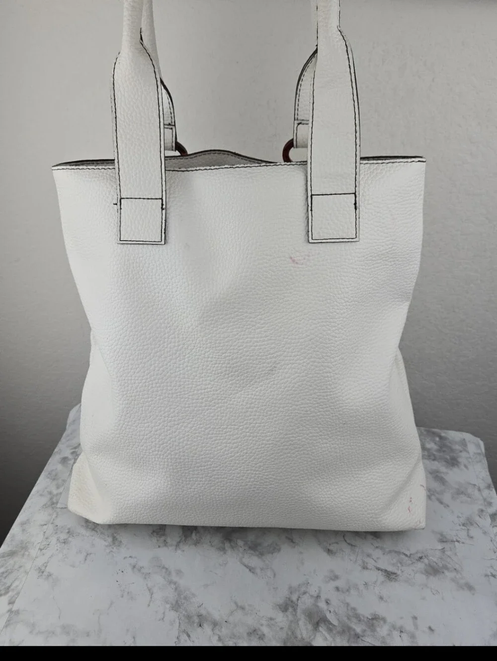 Estee Lauder Classic White Leather Tote Bag with Contrast Stitching